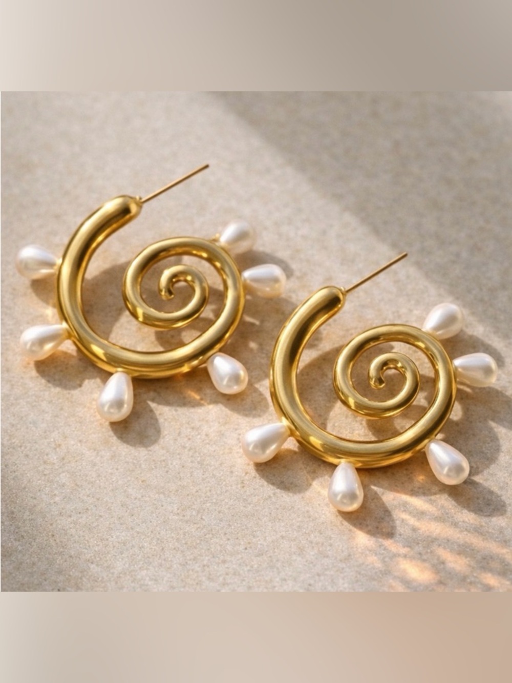 Pearl Drop Spiral Earrings 18k gold plated